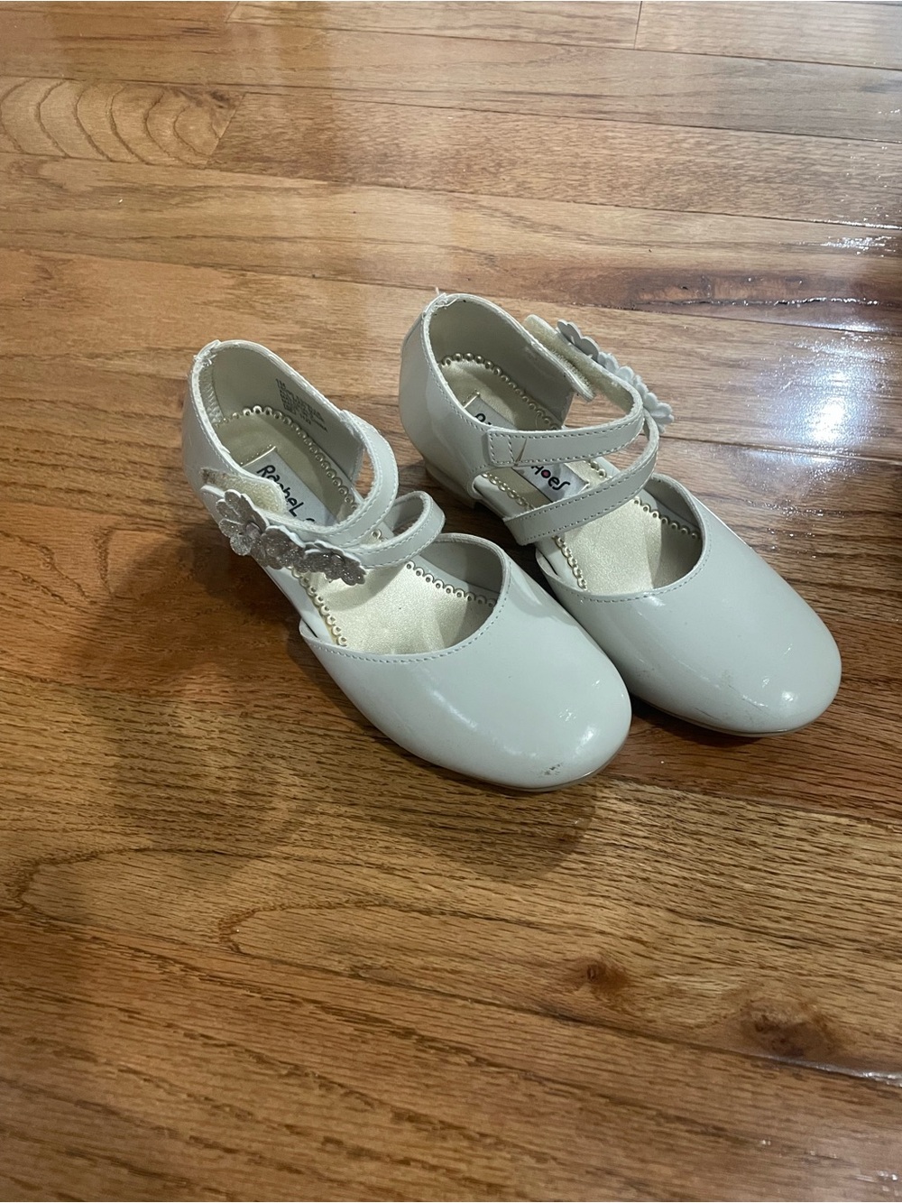 Children's White Dress Mary Jane Shoes - Floral Strap